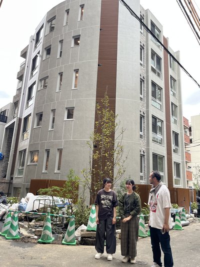 マンション共用部での設置作業